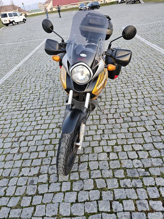 Honda Transalp XL700 RATE FIXE