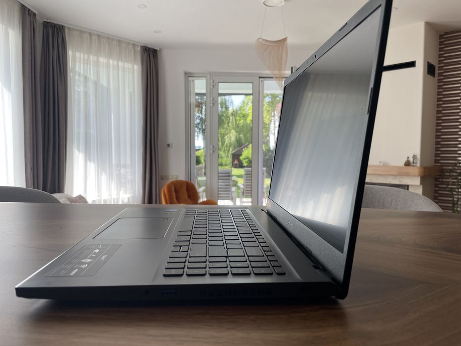 Laptop gaming acer aspire 7