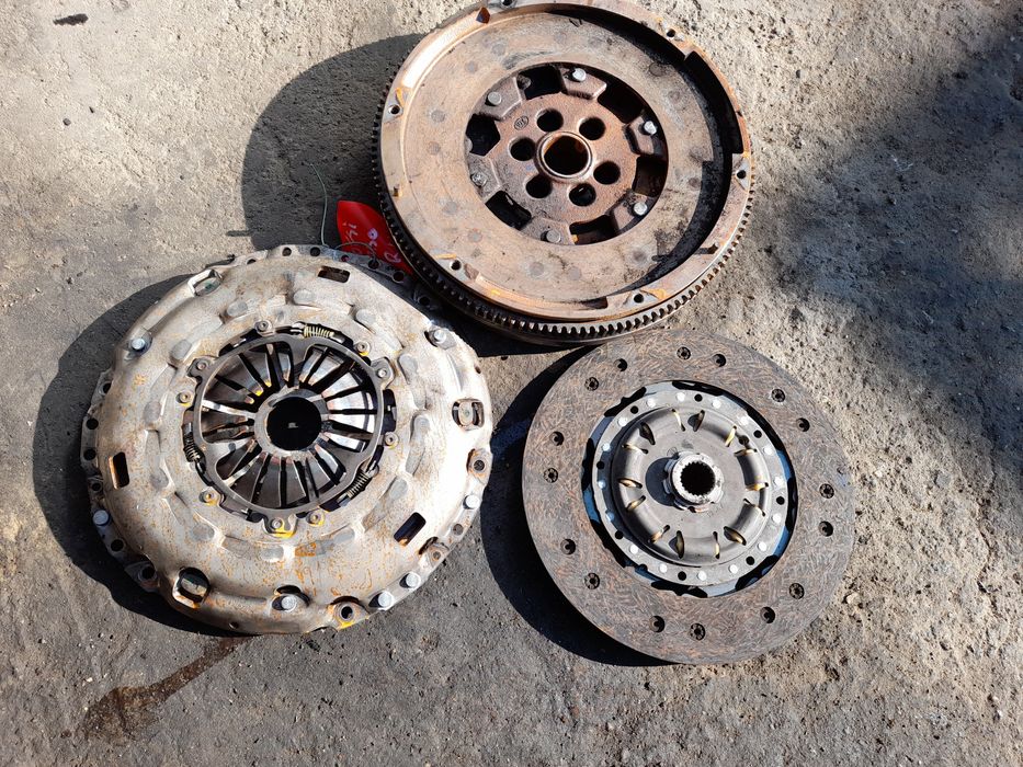 Kit ambreiaj 2.0TFSI BWA 200cp Audi A3/Golf 5/Audi TT/Roadster/Octavia