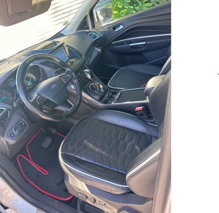 Ford Kuga Vand Ford Kuga VIGNALE 4x4 180CP