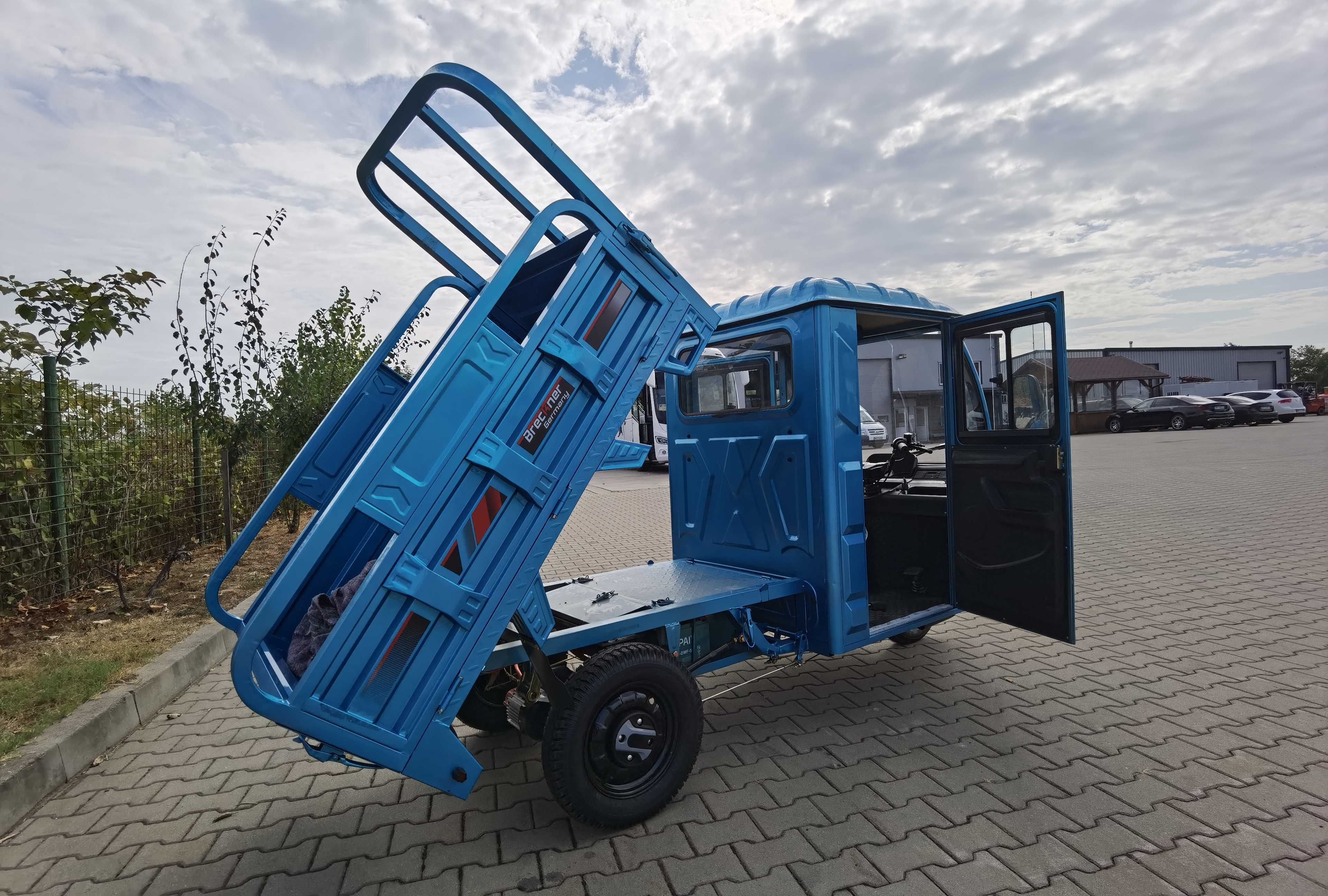 Triciclu electric cu cabina Breckner Max 2000 W fara permis