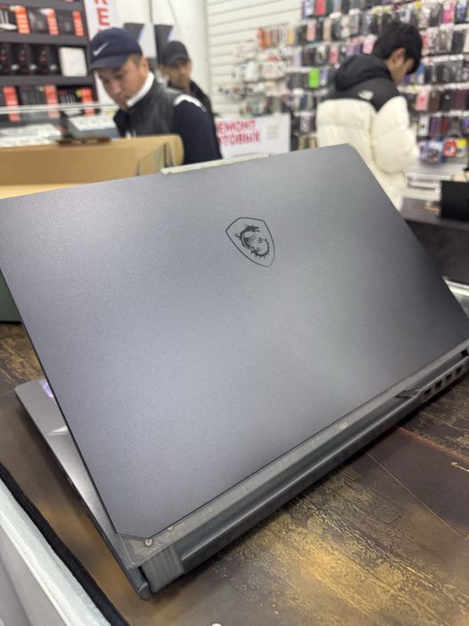 Msi Cyborg i5-13420H 16/512/3050 6gb 15.6 FHD Ips 144Hz