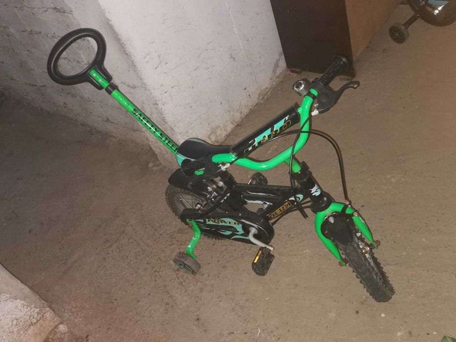 Bicicleta HERO cu maner 12 inch. SI bicicletade Novo 14 inch.
