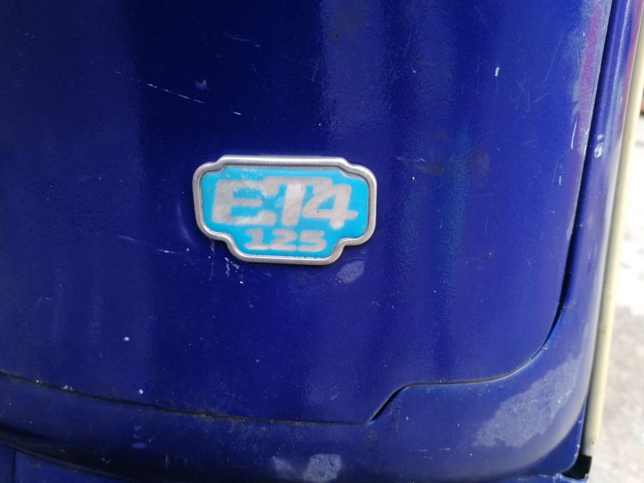 Piaggio Vespa ET4 125 întreg sau piese