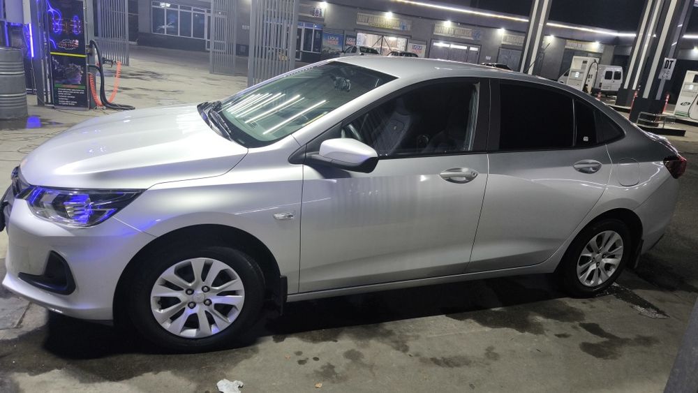 Продам ONIX LT свою