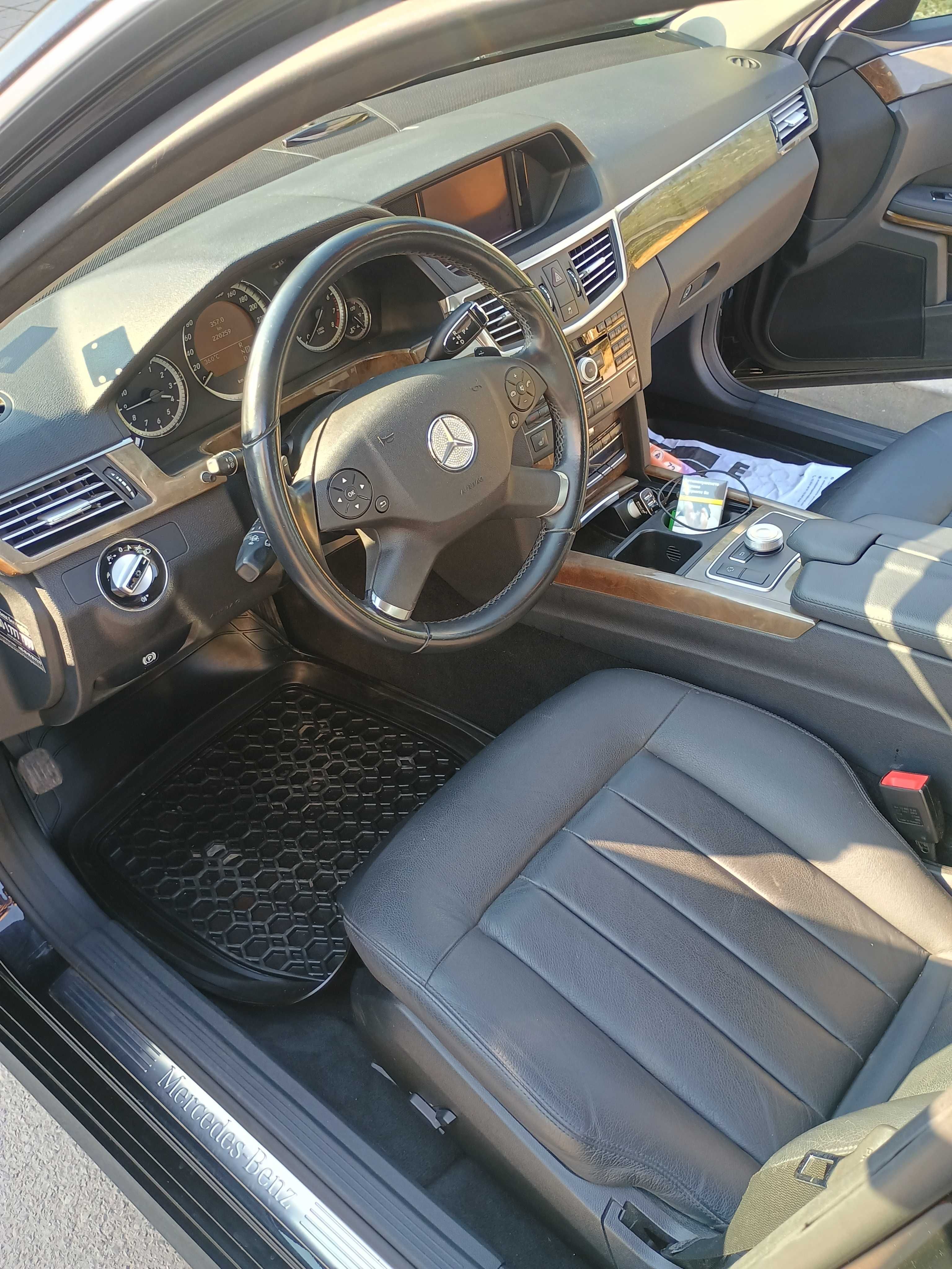 Mercedes Benz E 3.5 SGi