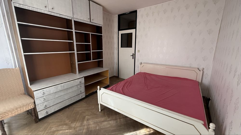 Тристаен апартамент 92 чисти кв.м.