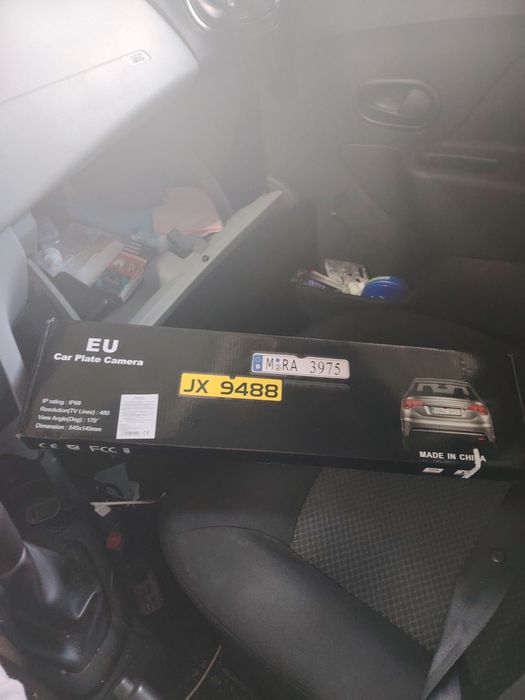 Vând camera mașalier full hd