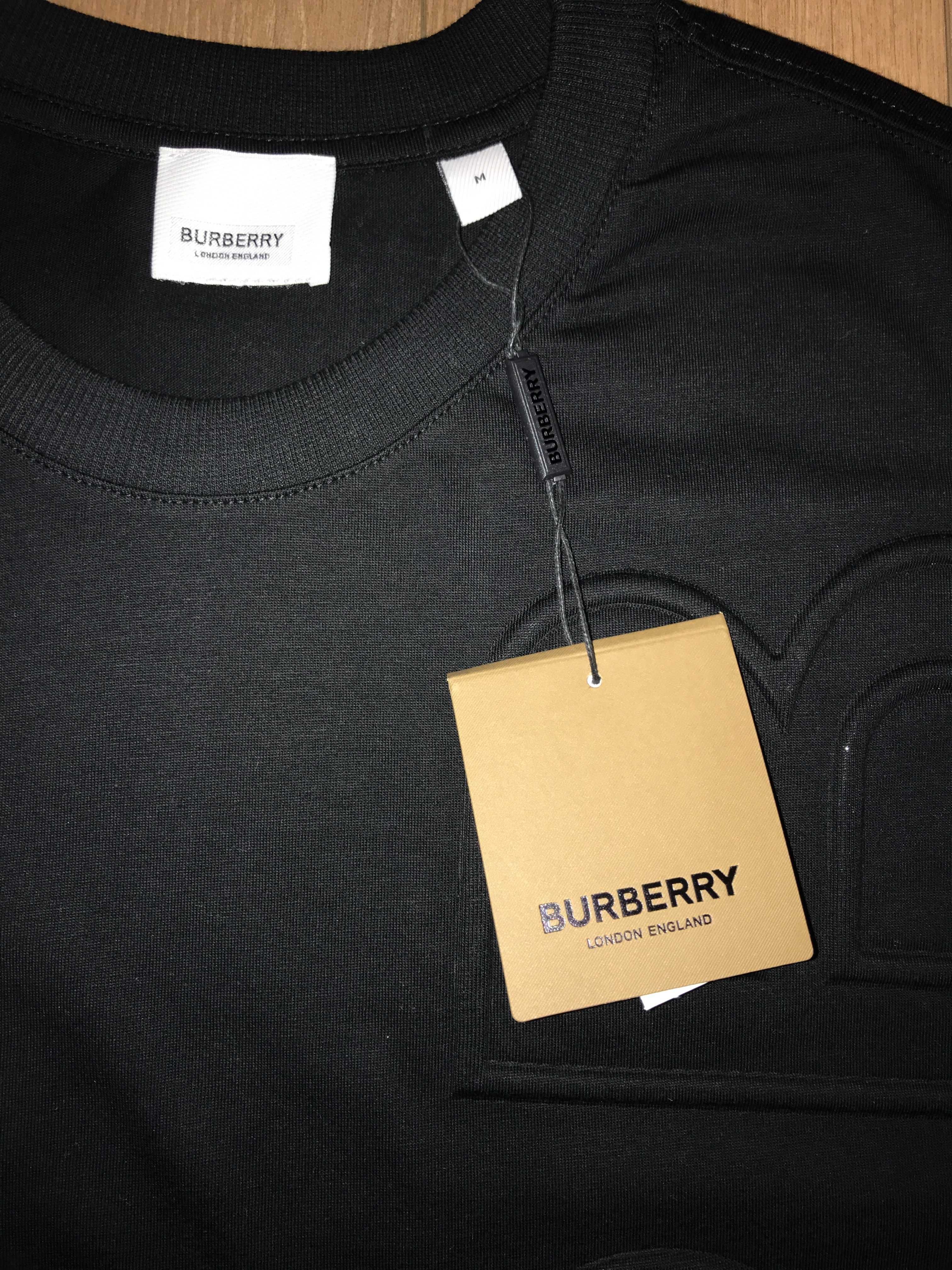 BURBERRY, ОРИГИНАЛНА,Logo Embossed, Oversized,тениска, S, M и L