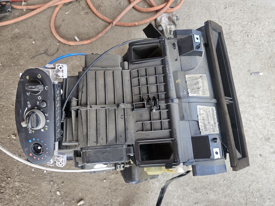 Aeroterma completa  cu ac  Dacia Logan 2012