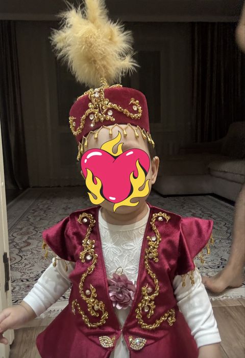 Продам костюм на тусау кесер