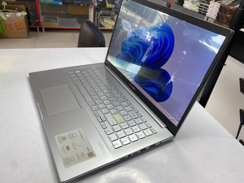Asus vivobook ekrani tinigʻidan core i5 yangi pakalena