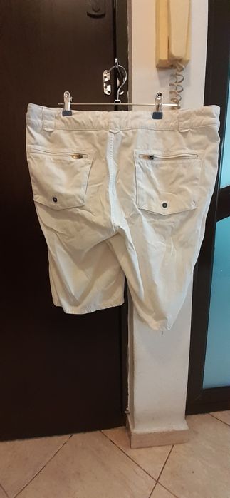 Pantaloni scurți barbati