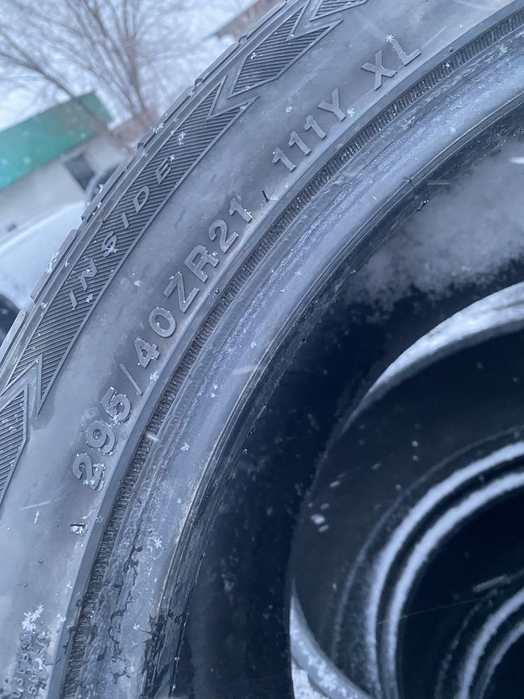 Пара летние шины 295/40/21 295/40R21 Sailun.