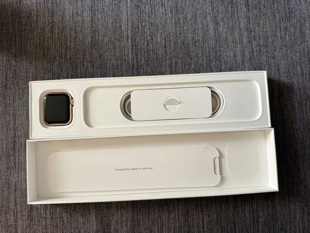 Apple Watch SE 40 mm