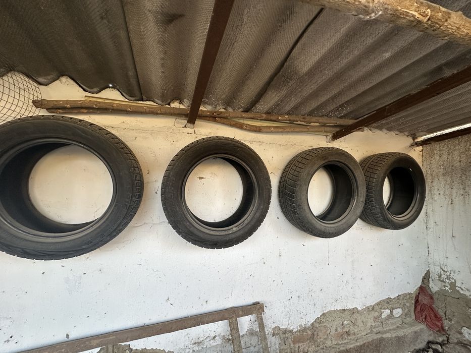 Зимние шины размером 225/55/16