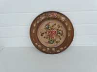 Стара ръчно рисувана декоративна чиния за стена. Внос от Холандия