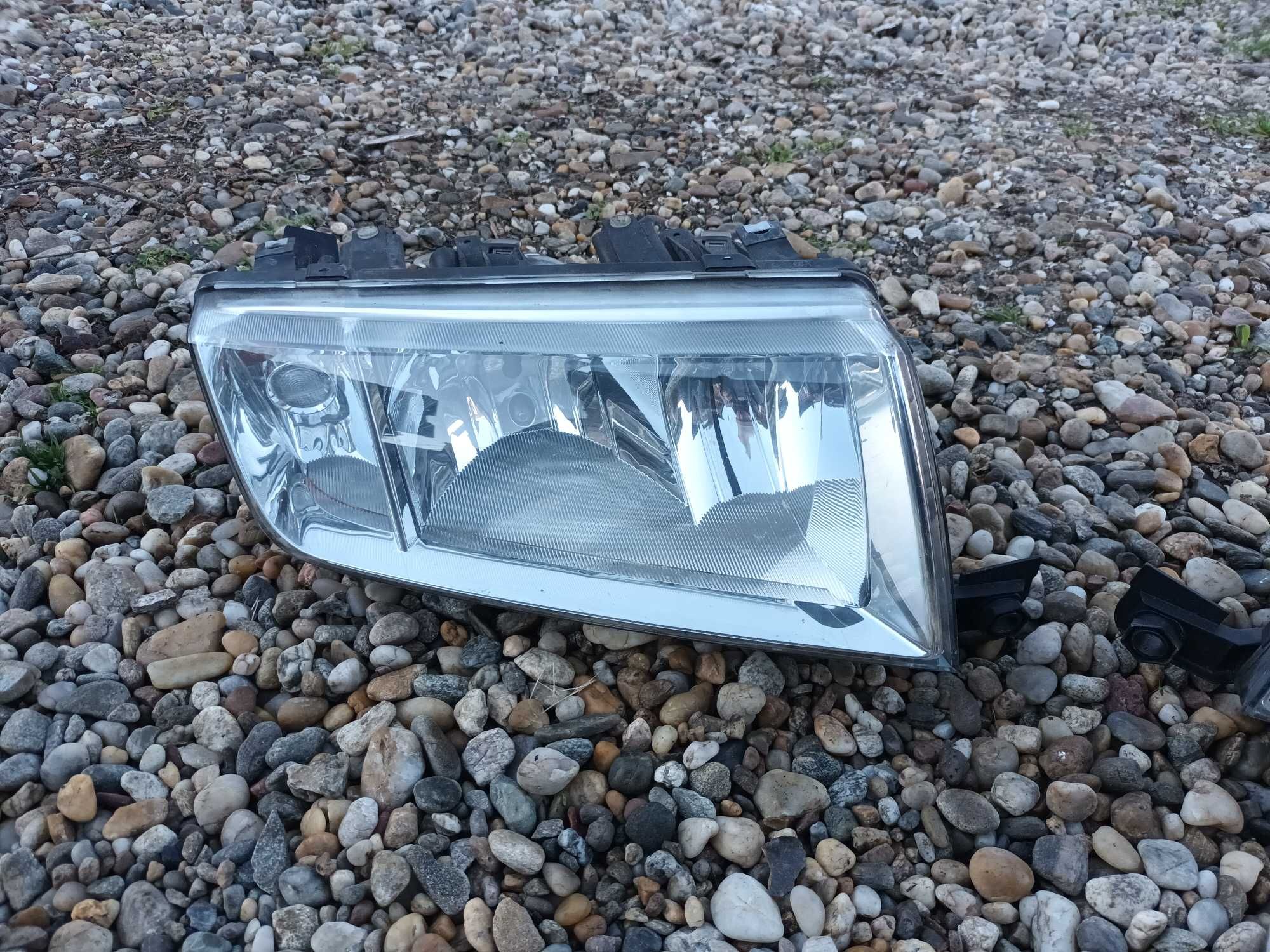 ляв и десен фар за шкода фабия SKODA FABIA фабиа