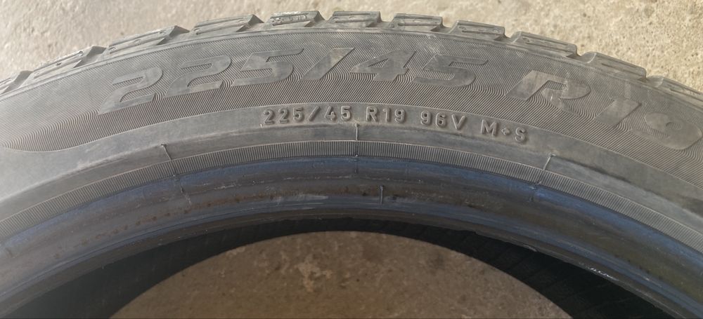 Cauciucuri 225/45/19