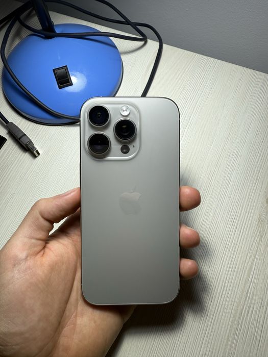 iPhone 16 Pro 512 GB Natural Titanium