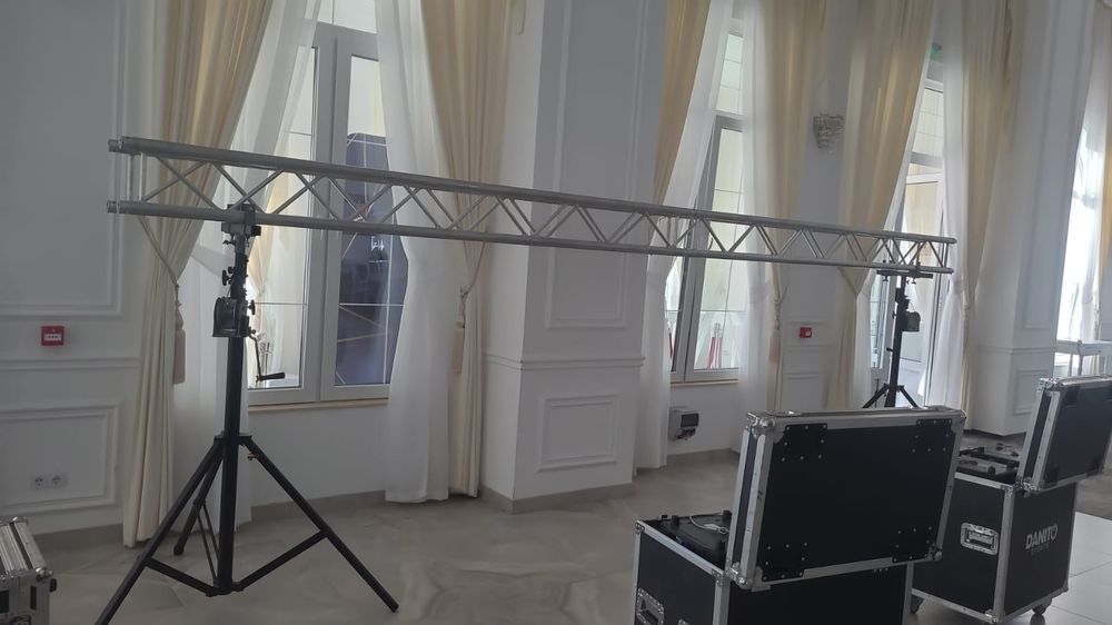 Set complet schela lumini 4-6 metri trepied grinda trio F33 Globaltrus