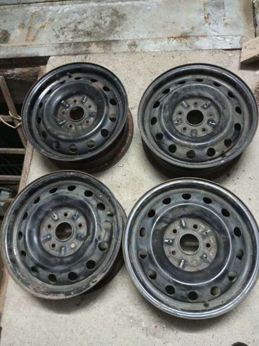Продам диски металлические R 15