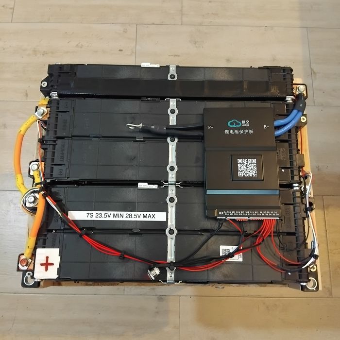 Baterie acumulator fotovoltaic solar 48v și 24v lithiu polimer