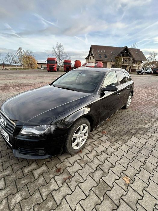 Audi A4 B8 2010.