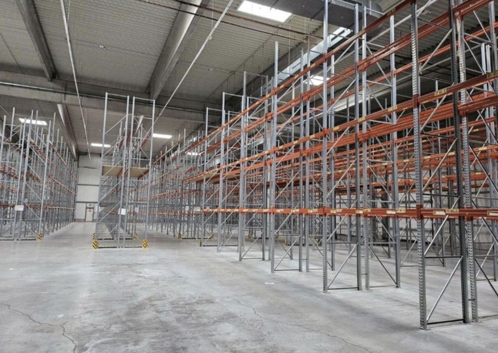 Rafturi pentru depozitare