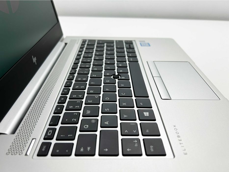 Laptop HP Elitebook i5 SSD Bank&Olufsen Impecabil Slim CA NOU Garantie