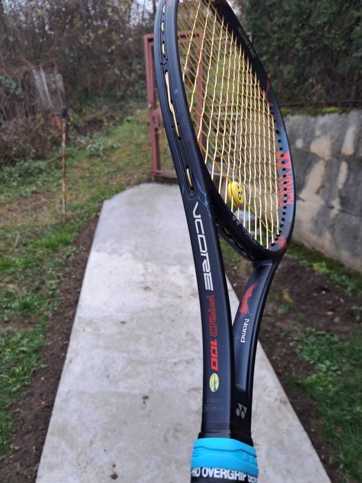 Тенис ракета YONEX PRO 100
