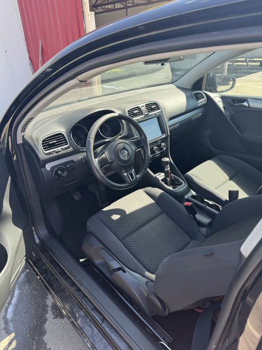 De vanzare VW GOLF VI 2011 euro5 1.6 tdi