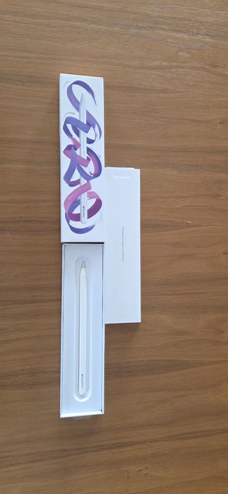 *чисто нов* Apple pencil pro