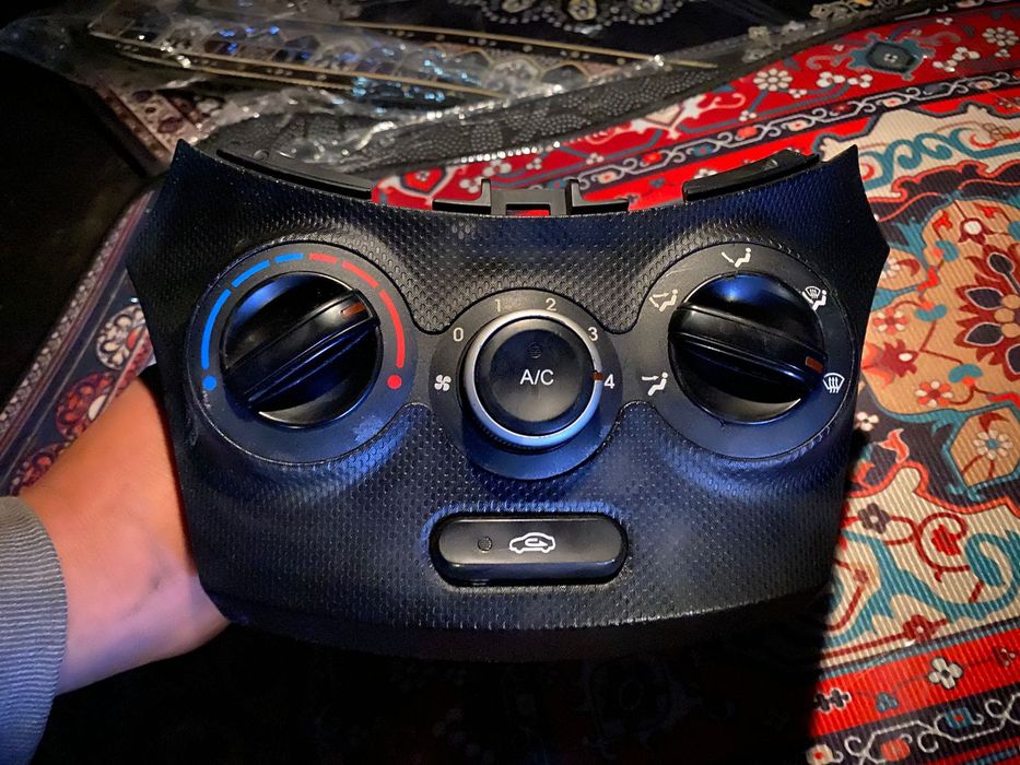 Управление климат контролем, Акцент Accent