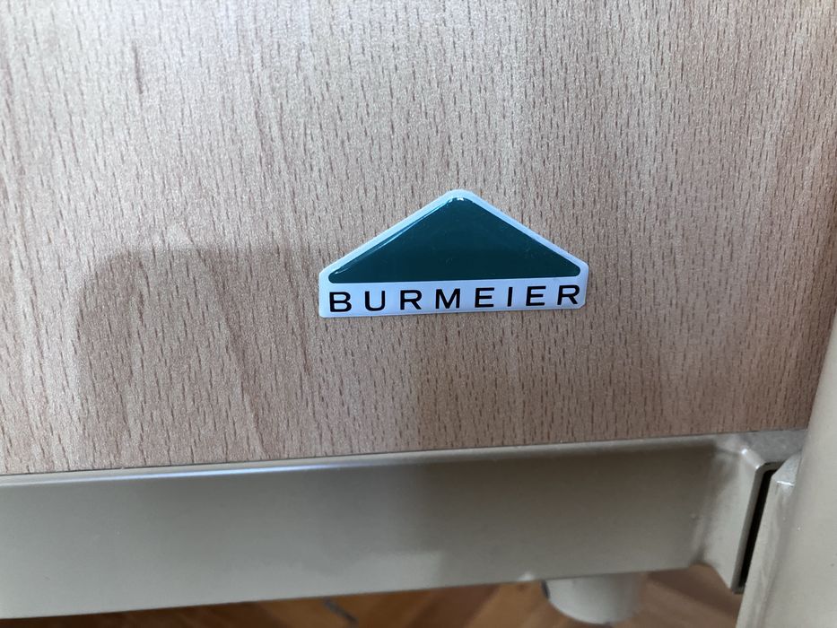 Електрическо болнично легло