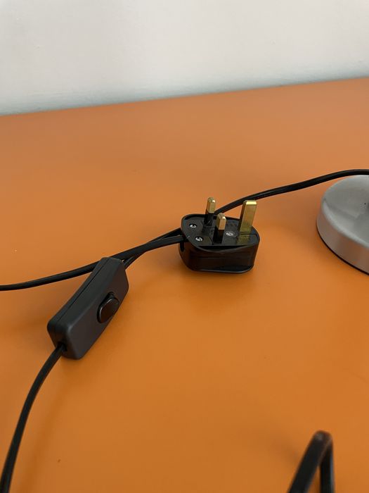 Veioză decorativă, iluminare albastră, lichid cu efect de vârtej