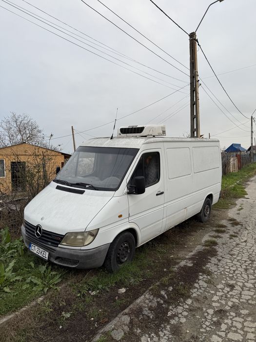 Mercedes sprinter/ ford focus 2