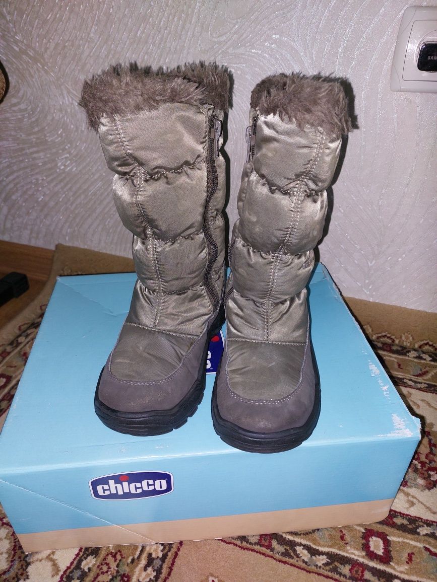 Сапоги для девочки chicco