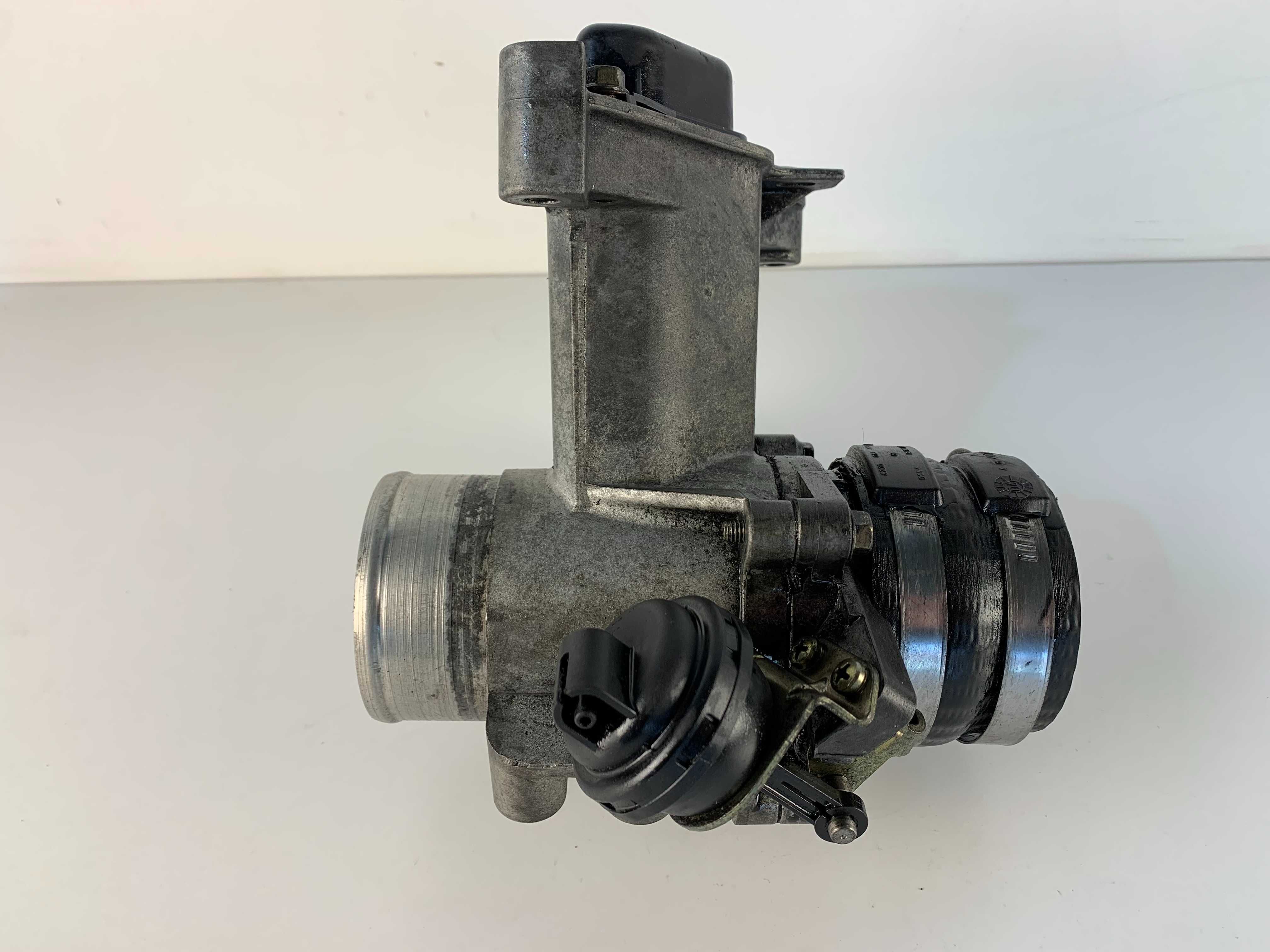 Дросел за Рено Еспейс 4 Renault Espase IV 2.2 DCI 150к.с. (03-06)г.