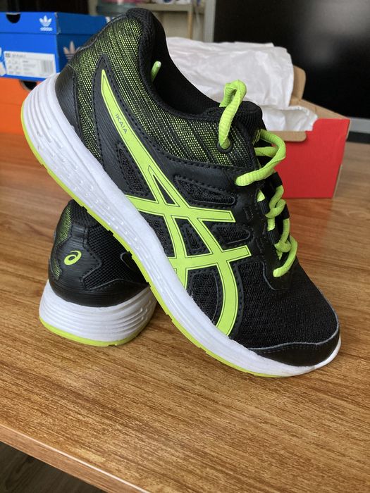 Детски оригинални маратонки Asics