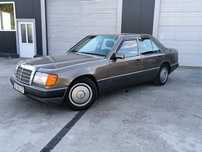 Mercedes Benz w124 3.0l Diesel automat vehicul Istoric