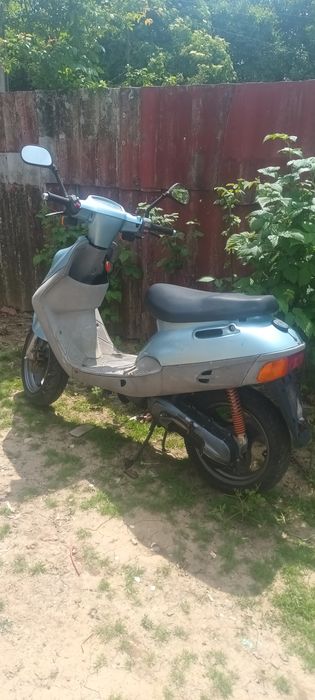 Vand sau schimb Scuter 50 cmc cu acte