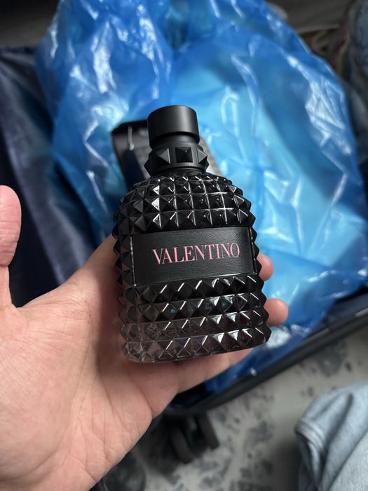 Valentino uomı in roma