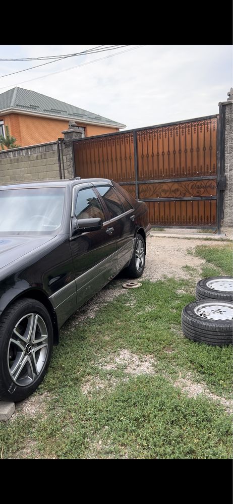 Продам или обмен диски р18 оригинал от w222