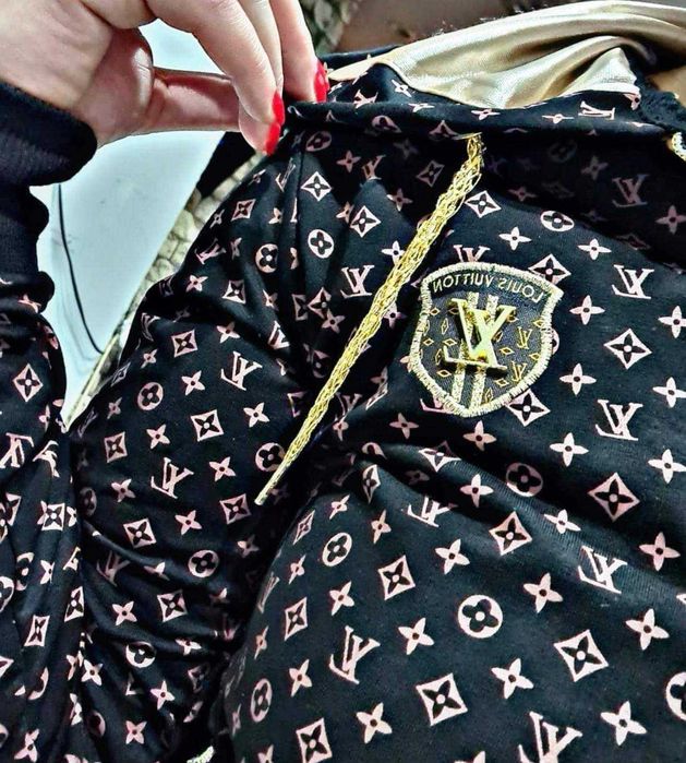 Jacheta Louis Vuitton marime XL