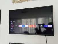 Tv hitachi 81Cm smart tv
