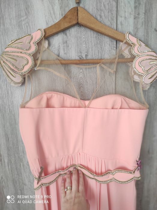 Официална рокля за повод