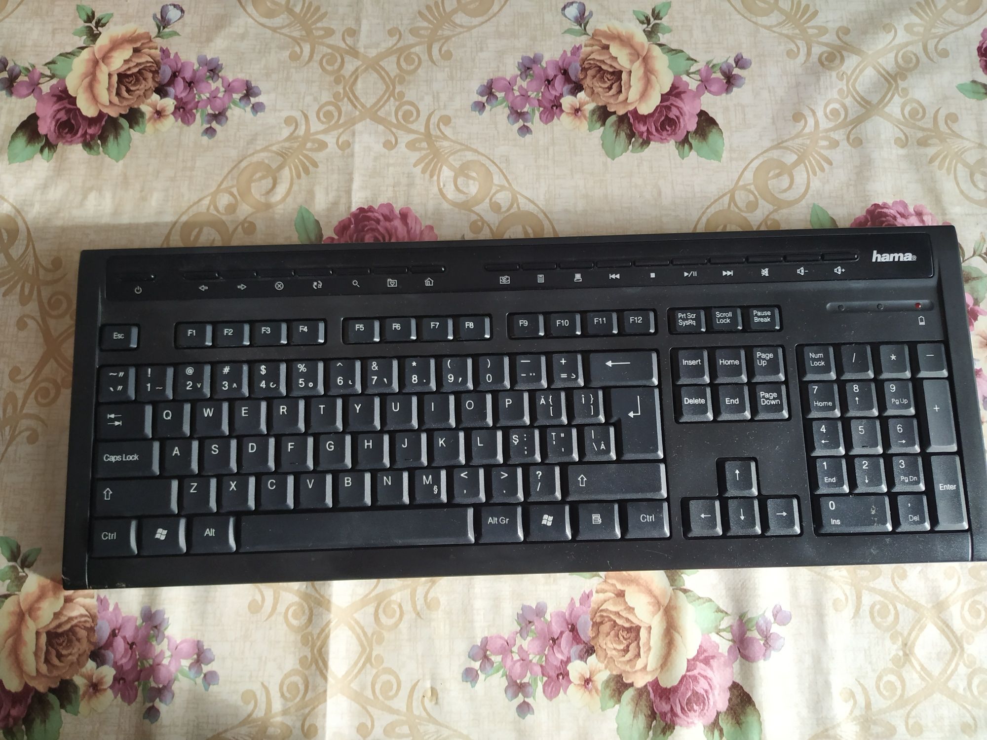 Tastatura wireless Hama negru