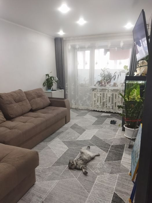 Продам квартиру 3 х комнатную
