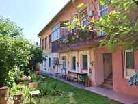 Apartament la casa – stil interbelic cu potential, zona Incubatorul